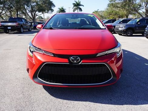Used 2021 Toyota Corolla XLE image 20
