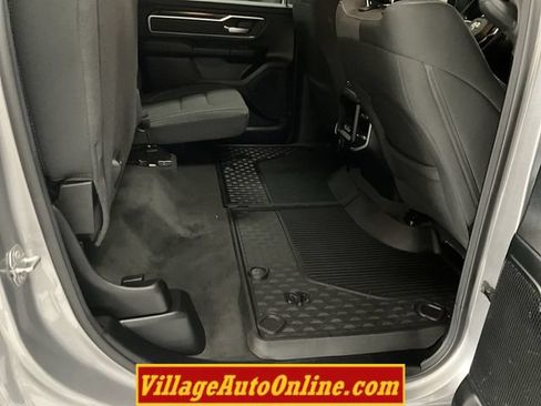 Used 2020 RAM 1500 Big Horn AWD/4WD image 32