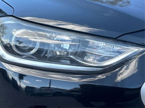 Used 2018 Hyundai Elantra SE image 9