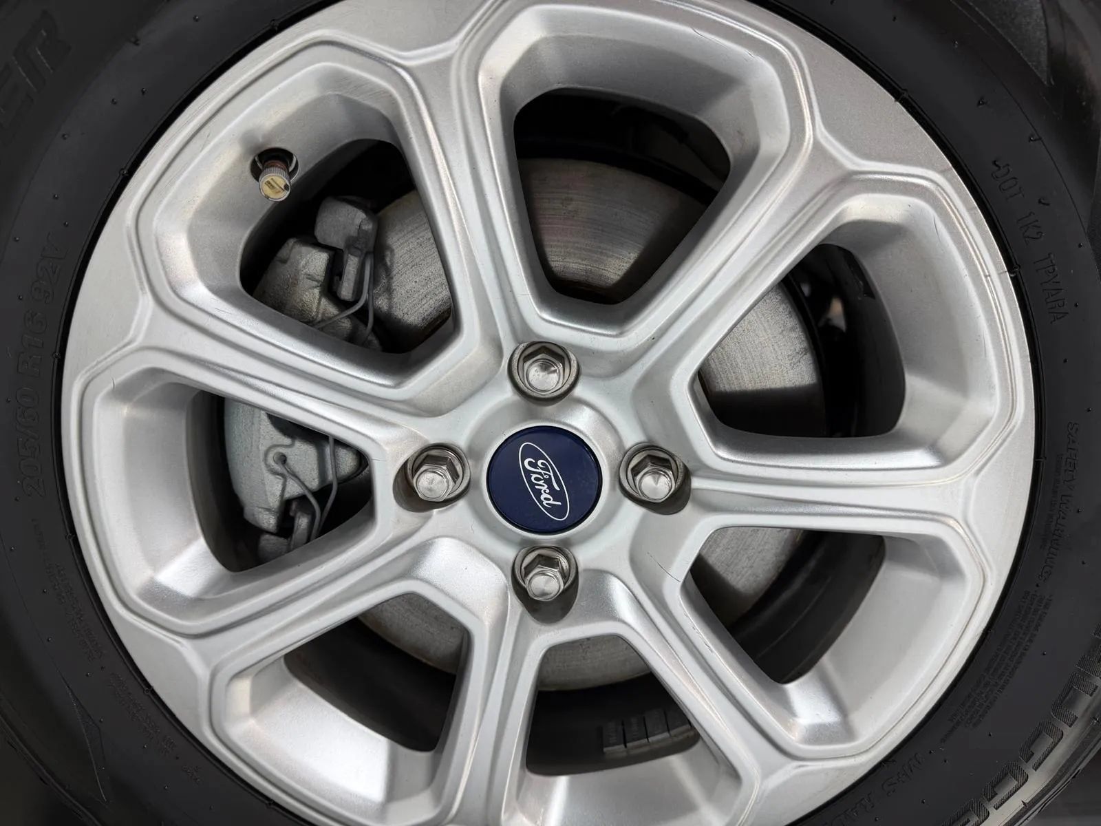 Used 2019 Ford EcoSport SE w/ SE Convenience Package FWD image 8