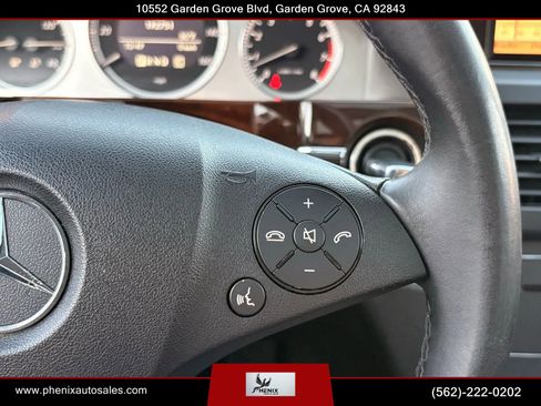 Used 2010 Mercedes-Benz GLK 350 2WD image 26