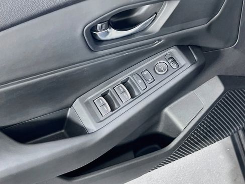 Used 2023 Honda Accord EX image 17