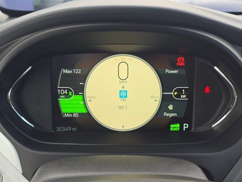 Used 2021 Chevrolet Bolt Premier w/ Infotainment Package FWD image 25