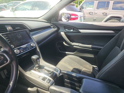 Used 2020 Honda Civic Sport image 14