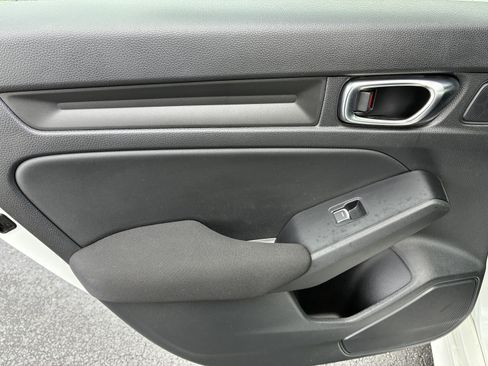 Used 2025 Honda Civic FWD Hybrid Sedan image 16