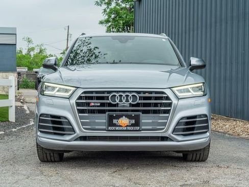 Used 2018 Audi SQ5 Prestige w/ Prestige Package image 9