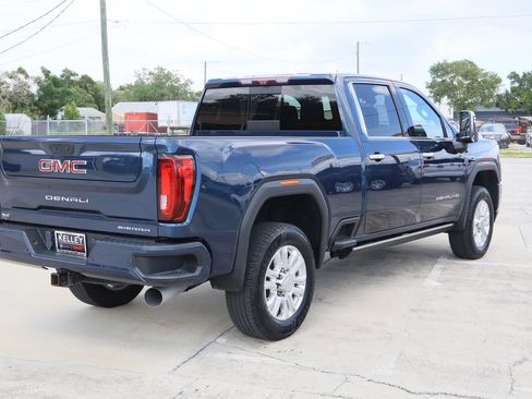 Used 2021 GMC Sierra 2500 Denali w/ Denali Ultimate Package AWD/4WD image 9