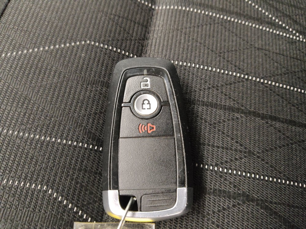 Used 2021 Ford EcoSport SE FWD image 32