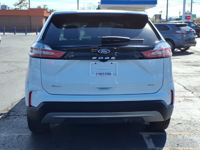Used 2023 Ford Edge SEL AWD/4WD image 7