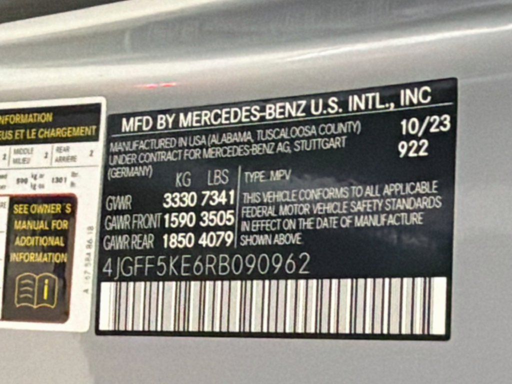 Used 2024 Mercedes-Benz GLS 450 4MATIC image 31