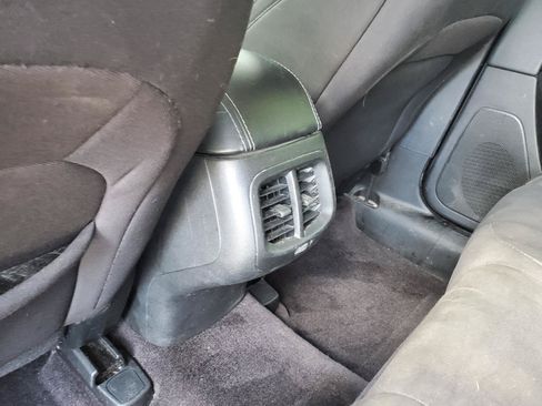 Used 2019 Jeep Cherokee Latitude w/ Popular Appearance Group FWD image 35