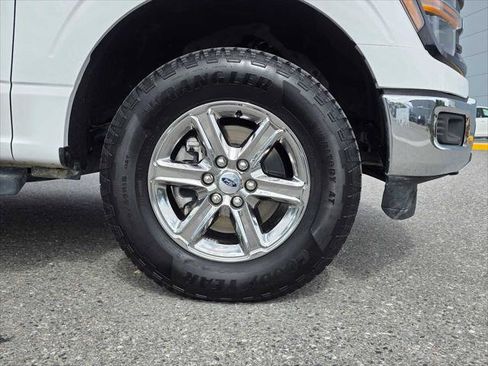 Used 2025 Ford F150 XLT w/ Equipment Group 301A Standard AWD/4WD image 9