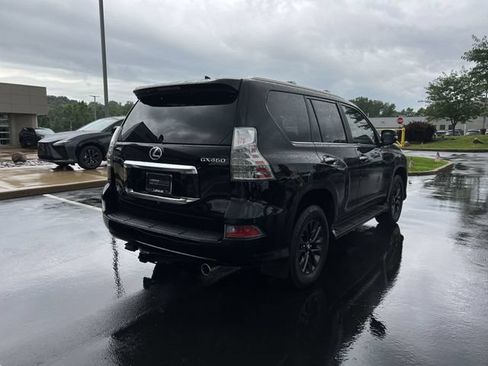 Used 2021 Lexus GX 460 Premium w/ Premium Package AWD/4WD image 3