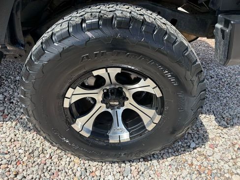Used 2009 Jeep Wrangler Unlimited X AWD/4WD image 11
