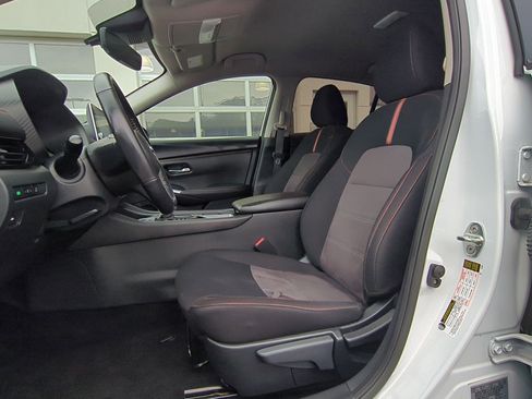 Used 2024 Nissan Sentra SR w/ Trunk Package image 27