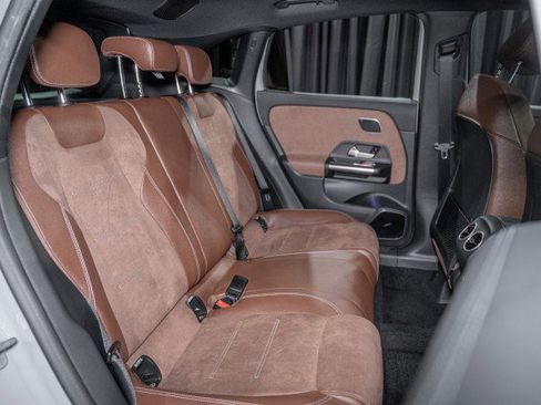 New 2026 Mercedes-Benz GLA 35 AMG 4MATIC image 13