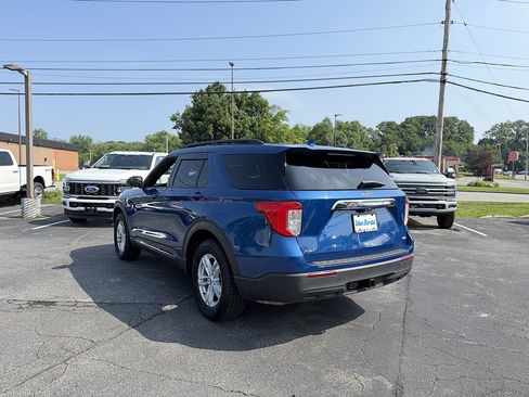 Used 2020 Ford Explorer XLT w/ Comfort Package AWD/4WD image 4