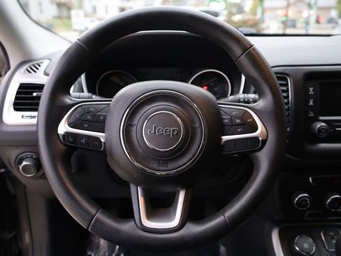 Used 2018 Jeep Compass Sport image 20