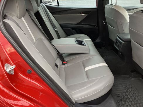 Used 2025 Toyota Camry SE w/ Convenience Package FWD image 27