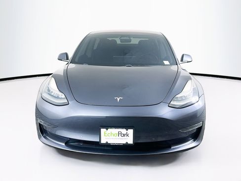 Used 2018 Tesla Model 3 Long Range image 2