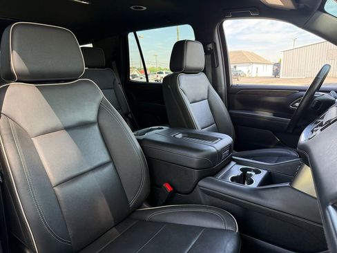 Used 2024 Chevrolet Tahoe Premier RWD image 18