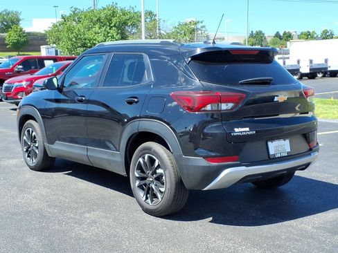 Used 2023 Chevrolet TrailBlazer LT FWD image 5