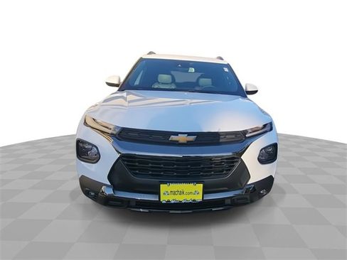 Used 2023 Chevrolet TrailBlazer ACTIV w/ Convenience Package image 3