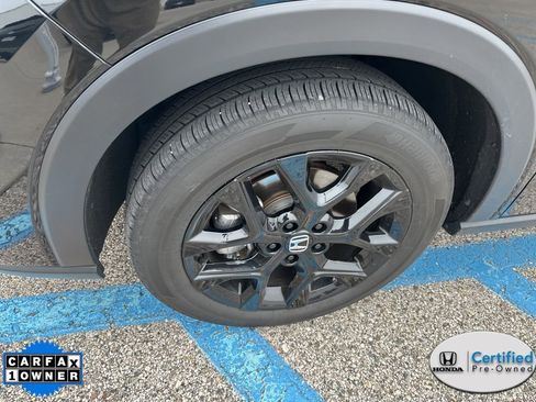 Certified 2025 Honda HR-V Sport image 9