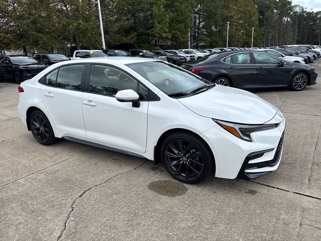 Certified 2026 Toyota Corolla SE FWD image 10