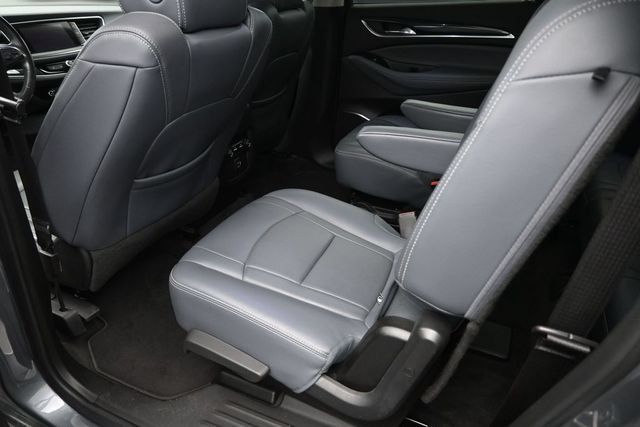 Used 2019 Buick Enclave Essence FWD image 14