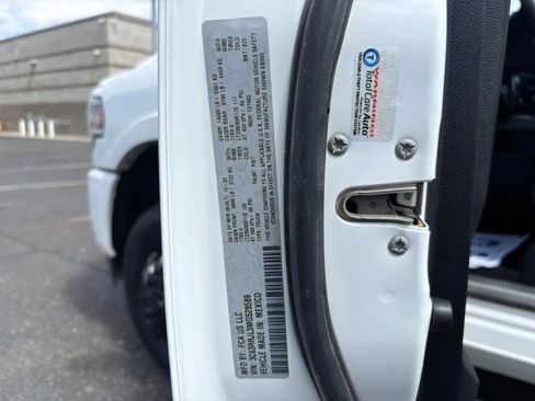 Used 2021 RAM 3500 Laramie w/ Night Edition AWD/4WD image 31