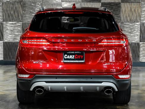 Used 2017 Lincoln MKC Select w/ Select Plus Package FWD image 10