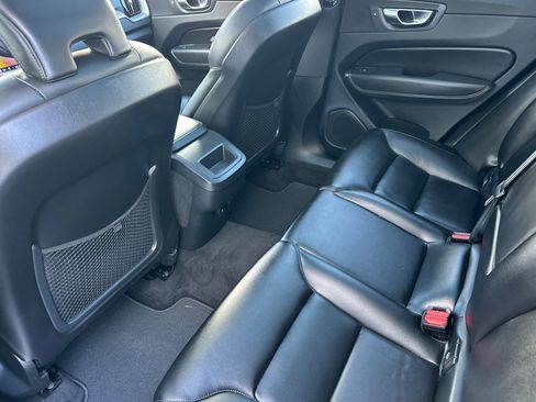 Certified 2023 Volvo XC60 B5 Core w/ Climate Package image 13