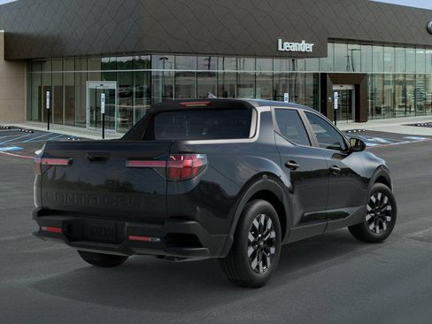 New 2027 Hyundai Santa Cruz SE FWD image 4