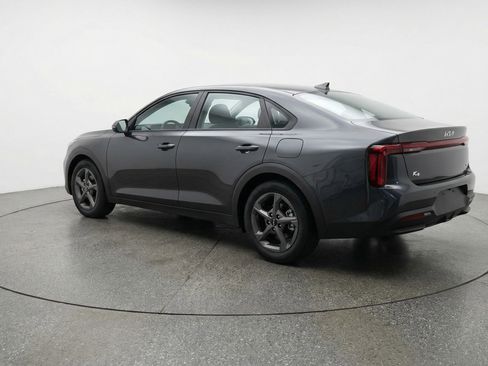 Used 2025 Kia K4 LXS image 6