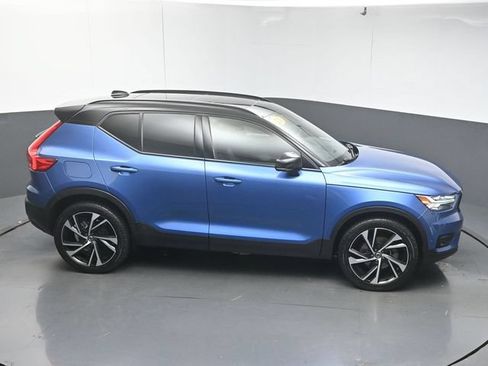 Used 2021 Volvo XC40 T4 R-Design w/ Protection Package Premier FWD image 50