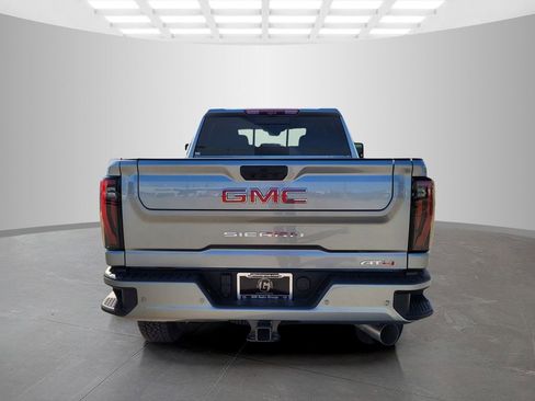 New 2026 GMC Sierra 2500 AT4 w/ AT4 Premium Plus Package AWD/4WD image 6
