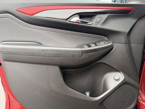 Certified 2024 Chevrolet TrailBlazer RS w/ Convenience Package image 19