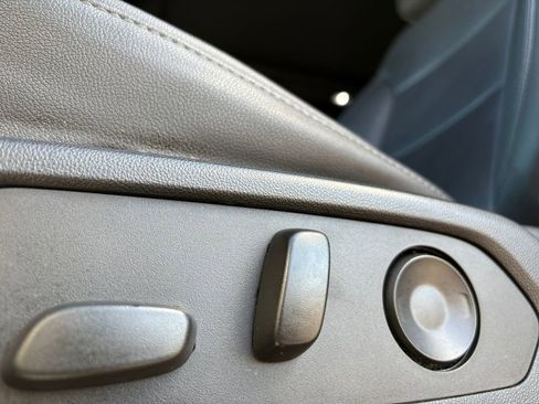 Used 2022 Chevrolet Tahoe LT image 13