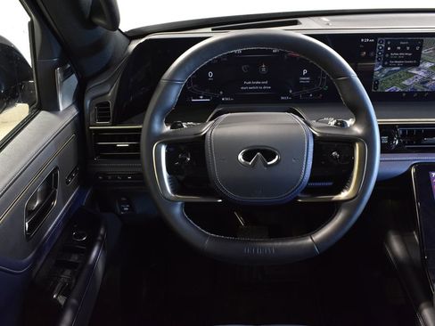 Used 2026 INFINITI QX80 4WD w/ Sport Exterior Package image 14