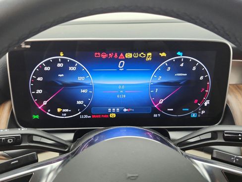 Certified 2026 Mercedes-Benz GLC 300 image 9