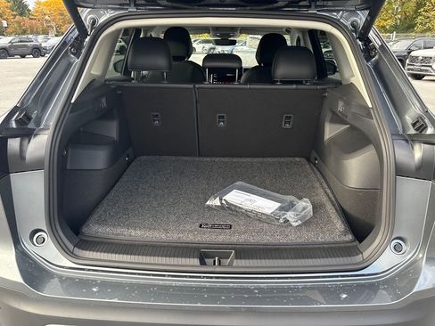 New 2026 Volkswagen Tiguan SE image 15