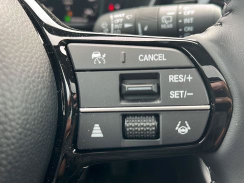 Used 2026 Honda CR-V EX-L image 11
