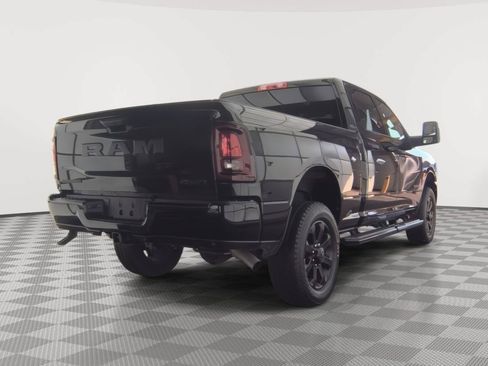 Used 2025 RAM 2500 Big Horn AWD/4WD image 2