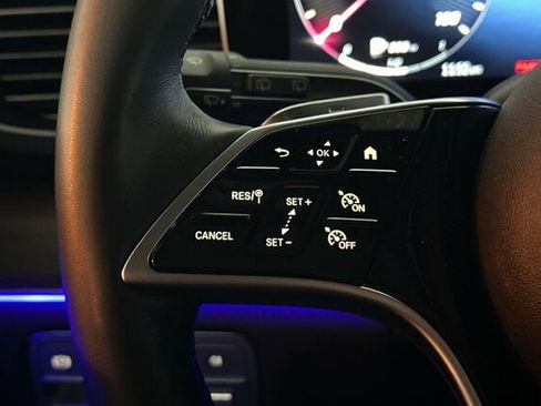 Certified 2025 Mercedes-Benz GLE 350 4MATIC image 31