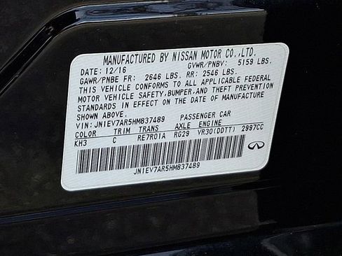 Used 2017 INFINITI Q50 3.0t Premium w/ 3.0T Premium Plus Package image 31