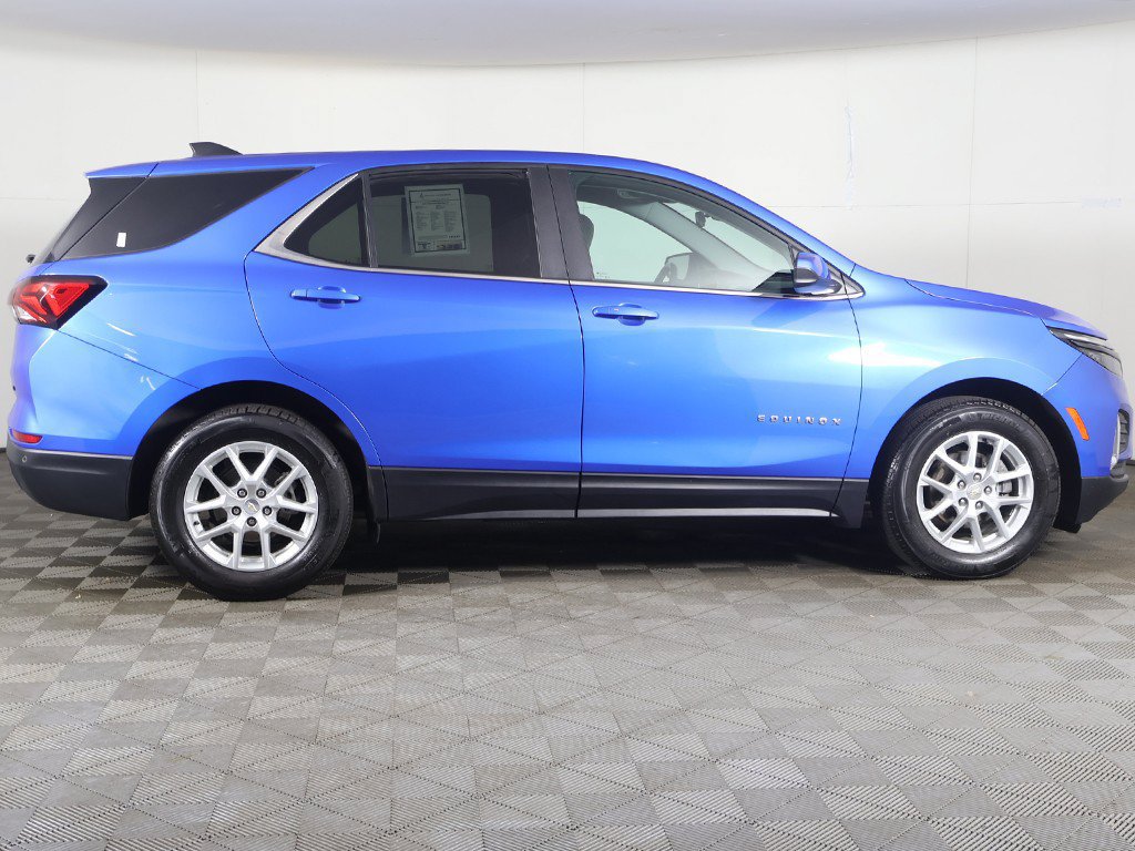 Used 2024 Chevrolet Equinox LT w/ LPO, Floor Liner Package FWD image 18