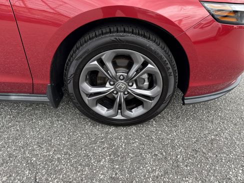 Certified 2023 Honda Accord EX image 13