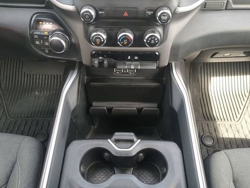 Used 2021 RAM 1500 Big Horn AWD/4WD image 19