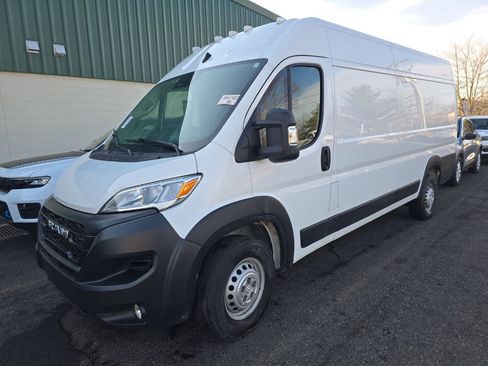 Used 2021 RAM ProMaster 2500 image 1